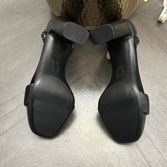 NATURALIZER Joy Dress Ankle Strap Sandals (WIDE) - Picture 4 of 16